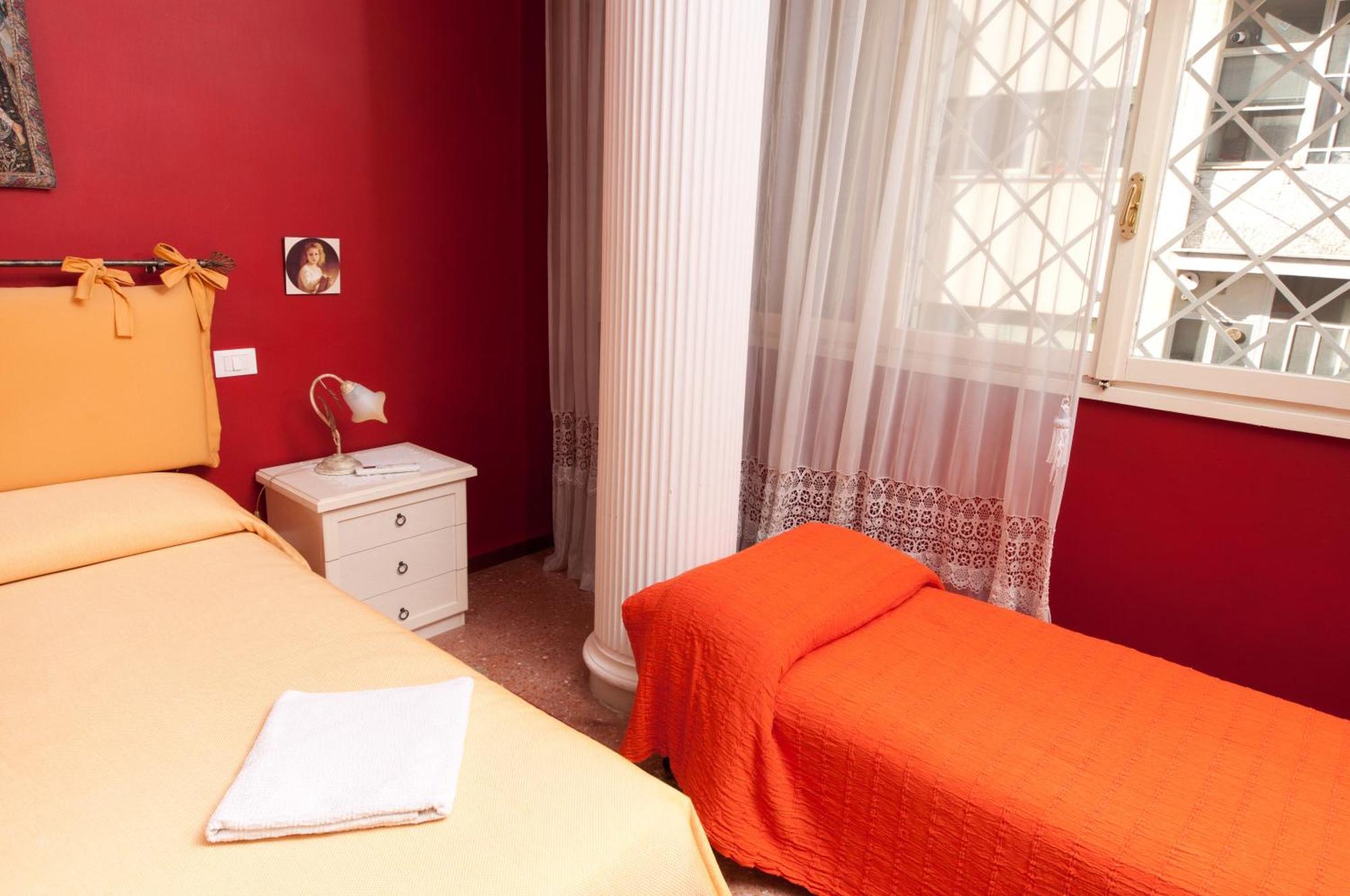 Passeggiate Romane B&B חדר תמונה