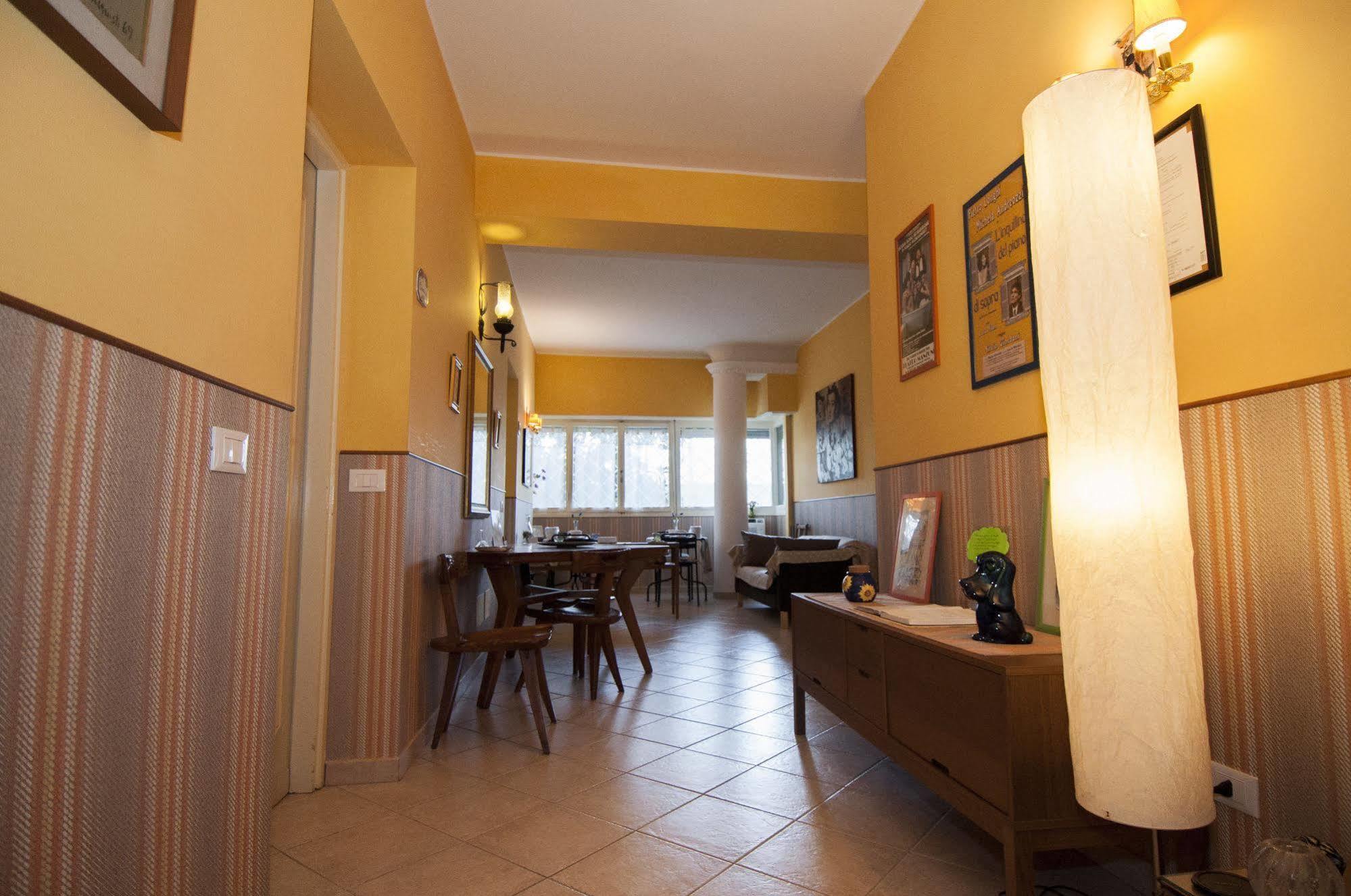 Passeggiate Romane B&B מראה חיצוני תמונה