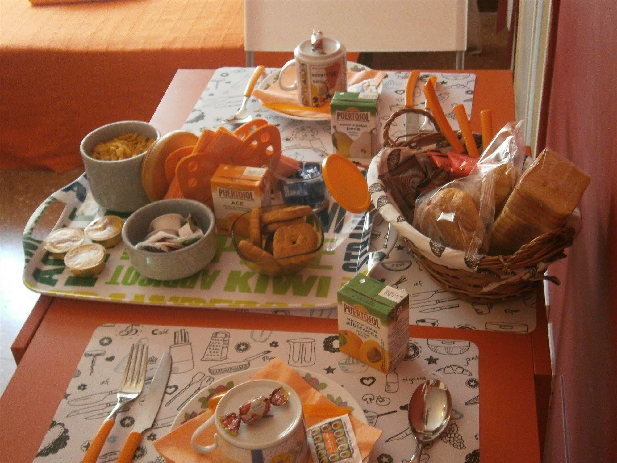 Passeggiate Romane B&B מראה חיצוני תמונה