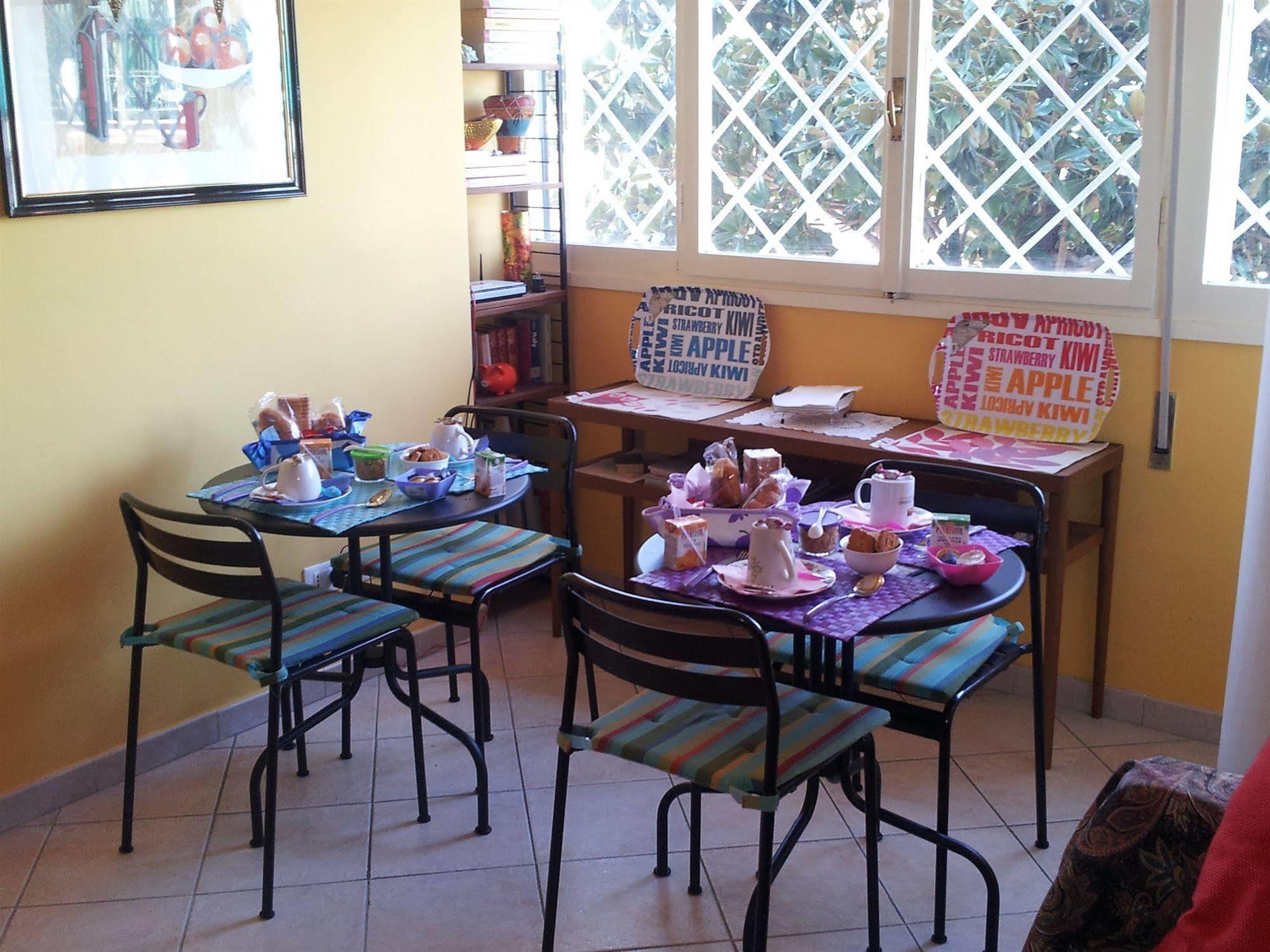 Passeggiate Romane B&B מראה חיצוני תמונה